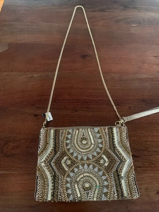 NWT, Deco Vibes Beaded Wristlet with Removable Gold Chain Crossbody Strap - Picture 8 of 11